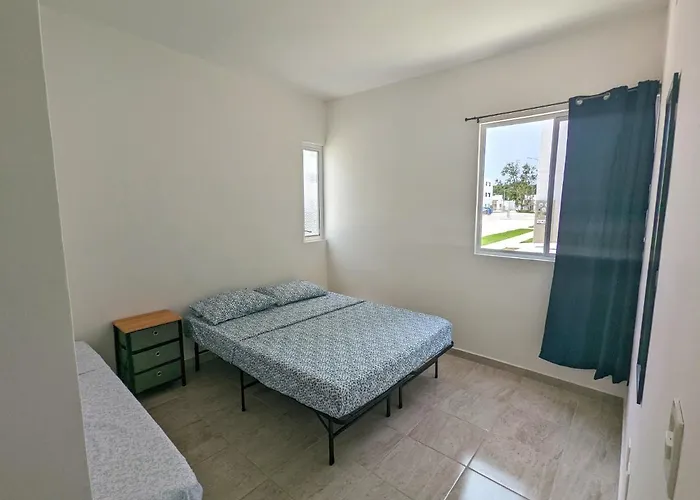 2-bedroom By The Jungle W/ Swimming Pool *