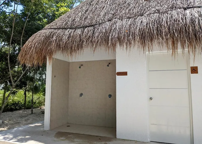 2-bedroom By The Jungle W/ Swimming Pool *